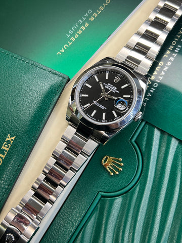 Rolex Datejust 41 Black Baton (2022 Full Set) 126300
