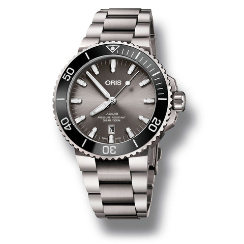 Oris Aquis Titanium Date 43.5mm