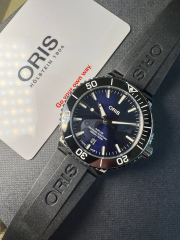 Oris Aquis 41.5mm (2024 Box & Papers)