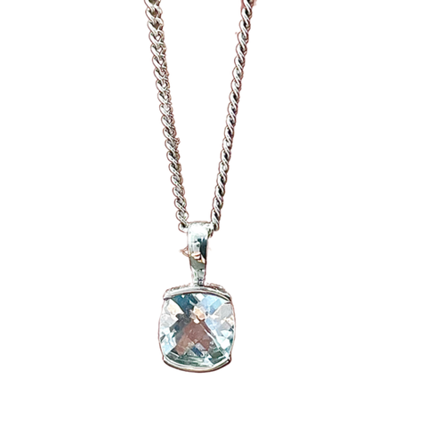 18ct White Gold Cushion Cut Aquamarine Pendant